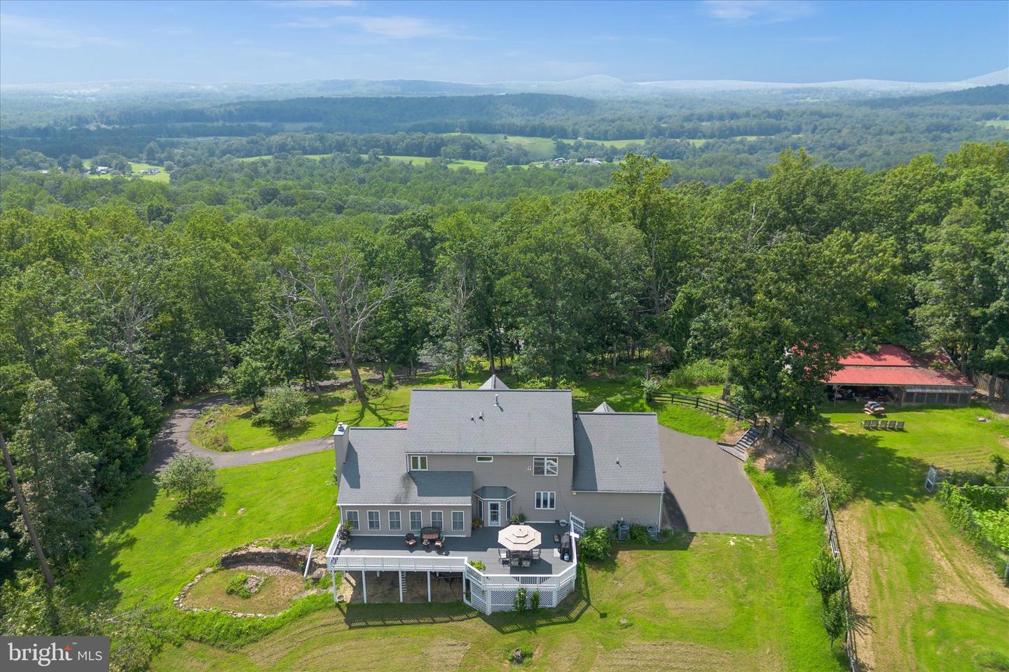 6229 ENON SCHOOL RD, MARSHALL, Virginia 20115, 4 Bedrooms Bedrooms, ,5 BathroomsBathrooms,Residential,For sale,6229 ENON SCHOOL RD,VAFQ2017642 MLS # VAFQ2017642