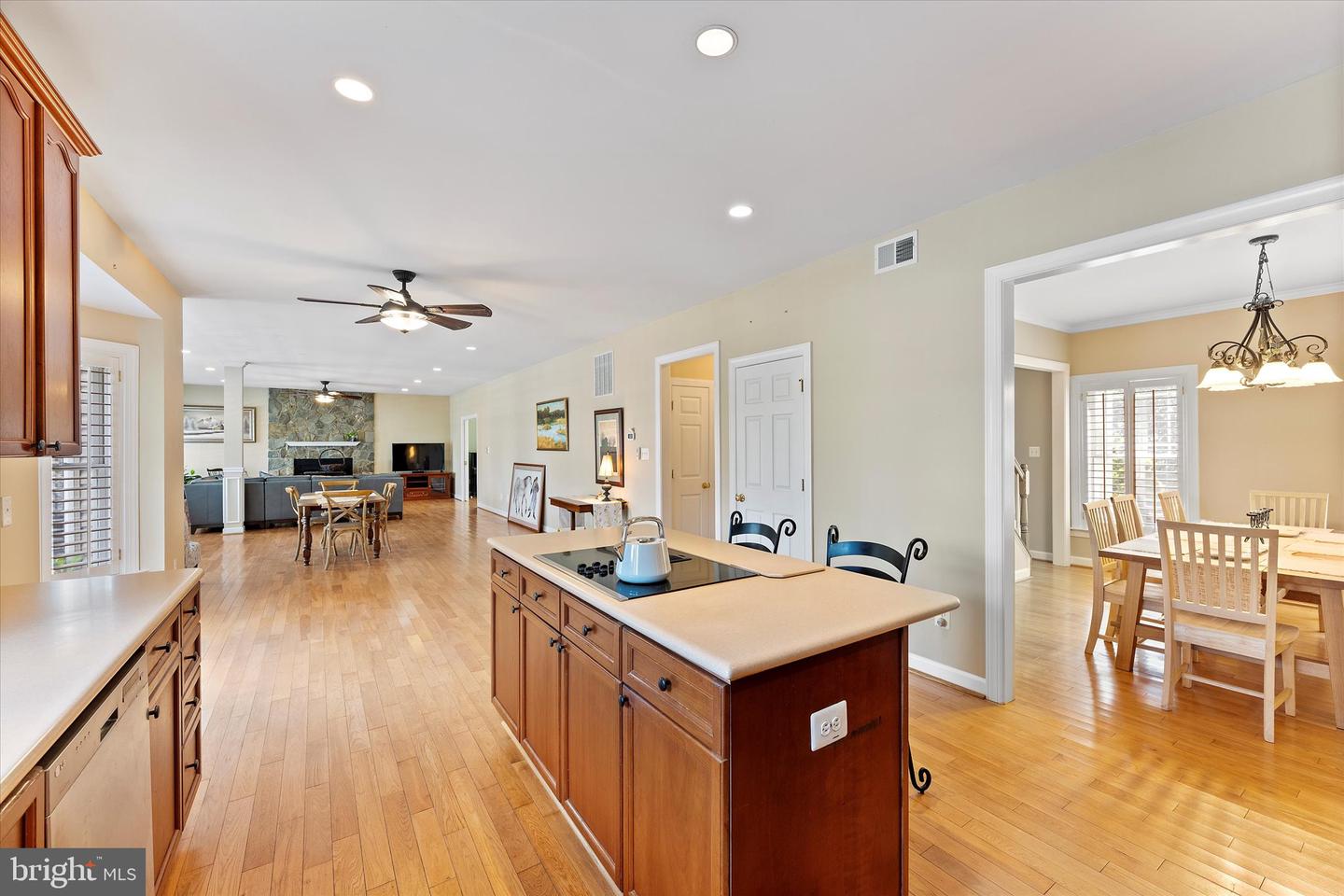 6229 ENON SCHOOL RD, MARSHALL, Virginia 20115, 4 Bedrooms Bedrooms, ,5 BathroomsBathrooms,Residential,For sale,6229 ENON SCHOOL RD,VAFQ2017642 MLS # VAFQ2017642