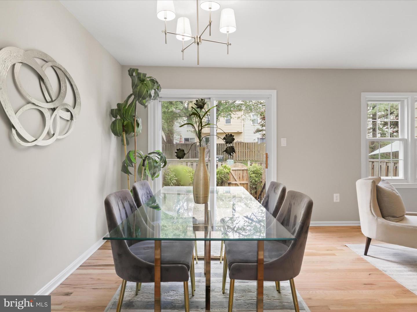 9903 FINIAN CT, VIENNA, Virginia 22181, 4 Bedrooms Bedrooms, 11 Rooms Rooms,3 BathroomsBathrooms,Residential,For sale,9903 FINIAN CT,VAFX2257938 MLS # VAFX2257938