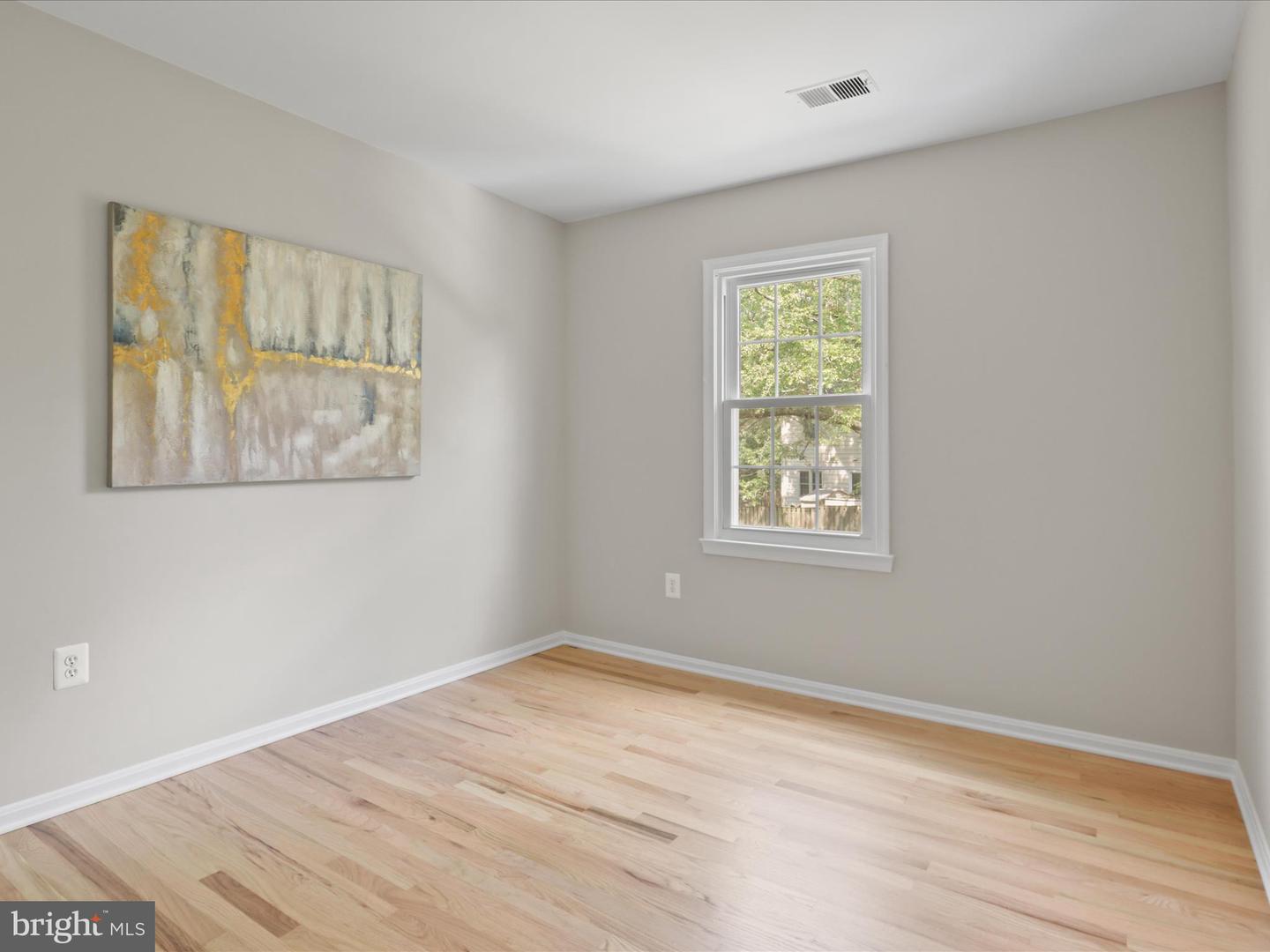 9903 FINIAN CT, VIENNA, Virginia 22181, 4 Bedrooms Bedrooms, 11 Rooms Rooms,3 BathroomsBathrooms,Residential,For sale,9903 FINIAN CT,VAFX2257938 MLS # VAFX2257938