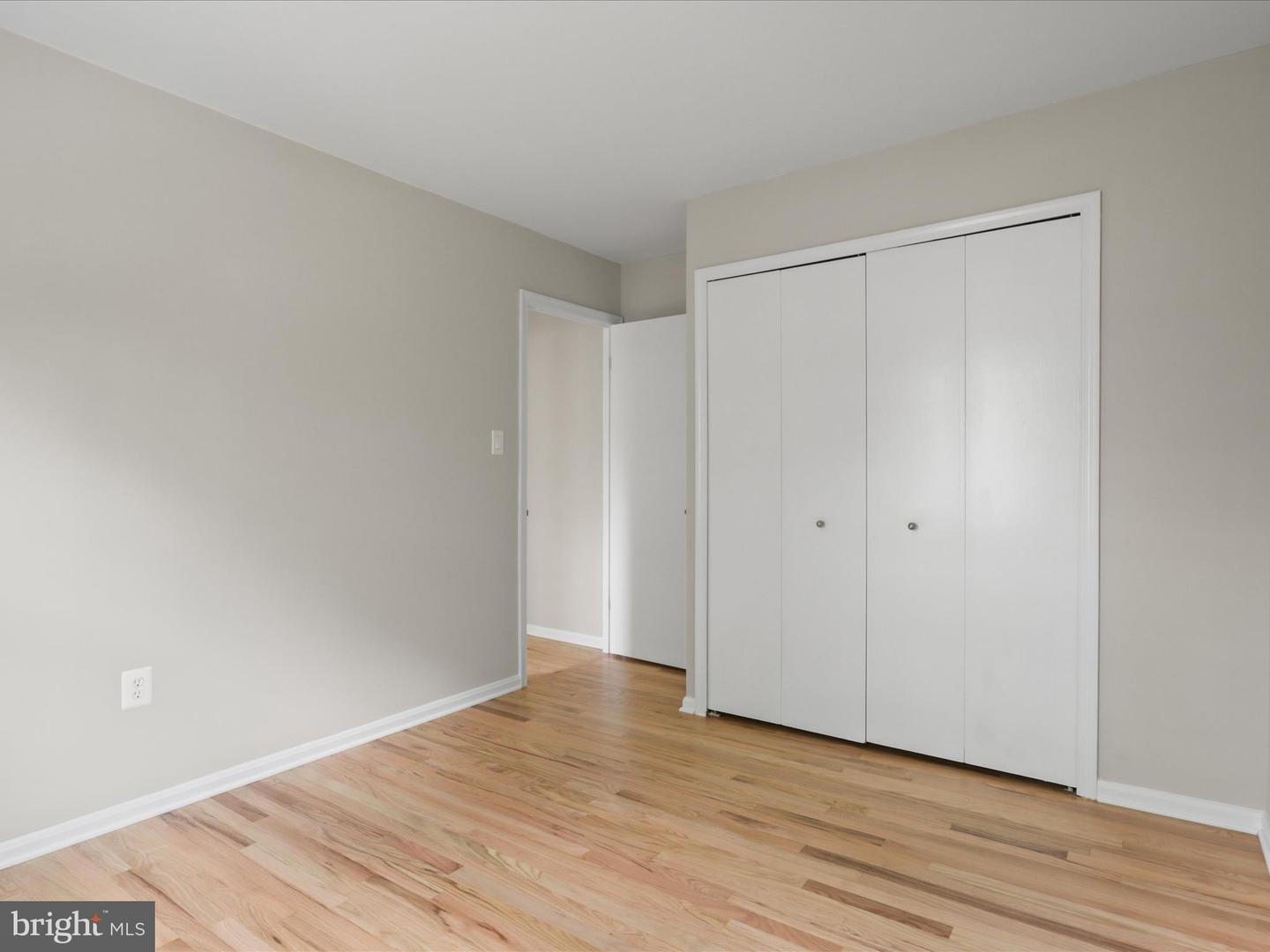 9903 FINIAN CT, VIENNA, Virginia 22181, 4 Bedrooms Bedrooms, 11 Rooms Rooms,3 BathroomsBathrooms,Residential,For sale,9903 FINIAN CT,VAFX2257938 MLS # VAFX2257938