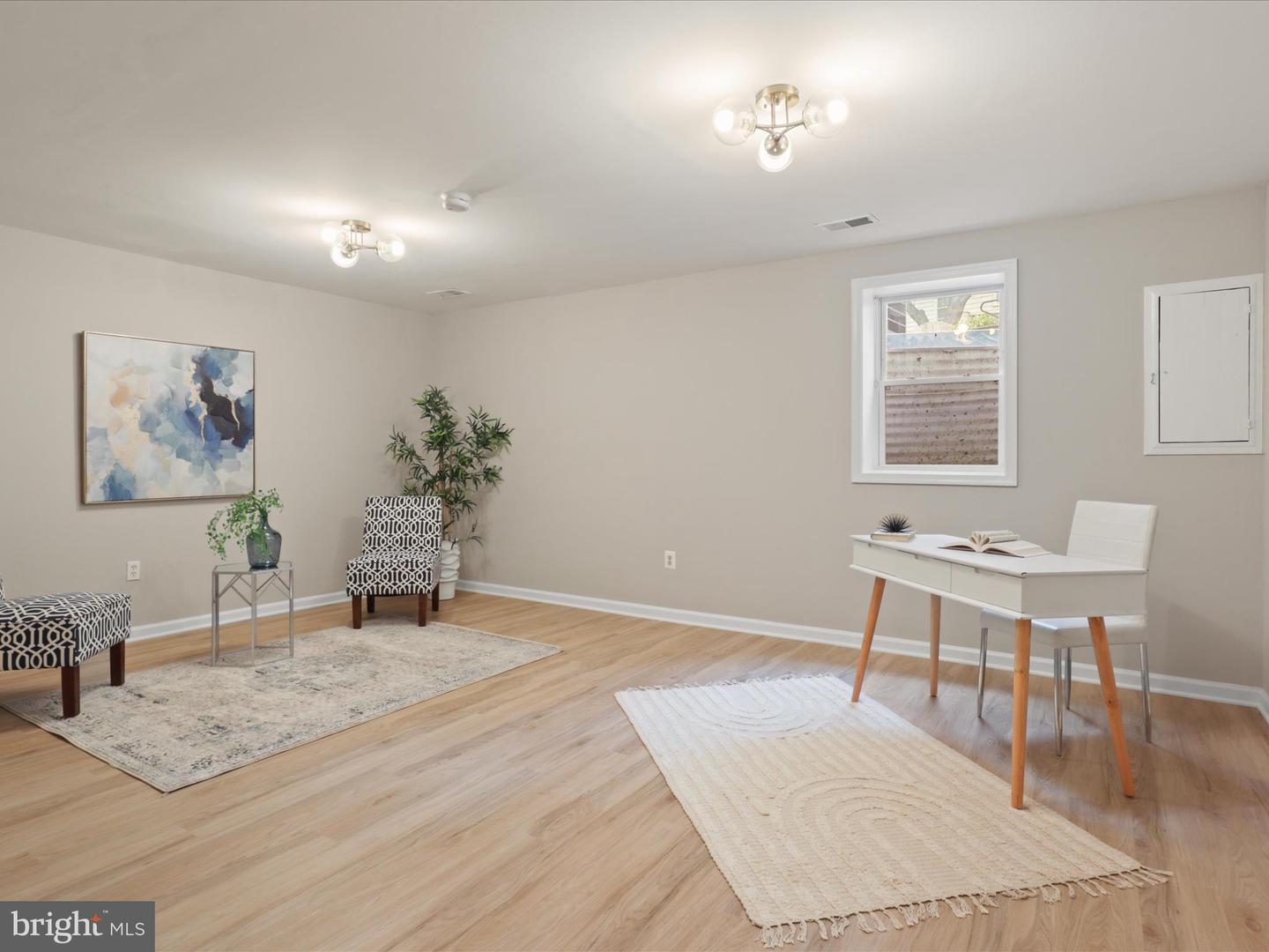 9903 FINIAN CT, VIENNA, Virginia 22181, 4 Bedrooms Bedrooms, 11 Rooms Rooms,3 BathroomsBathrooms,Residential,For sale,9903 FINIAN CT,VAFX2257938 MLS # VAFX2257938