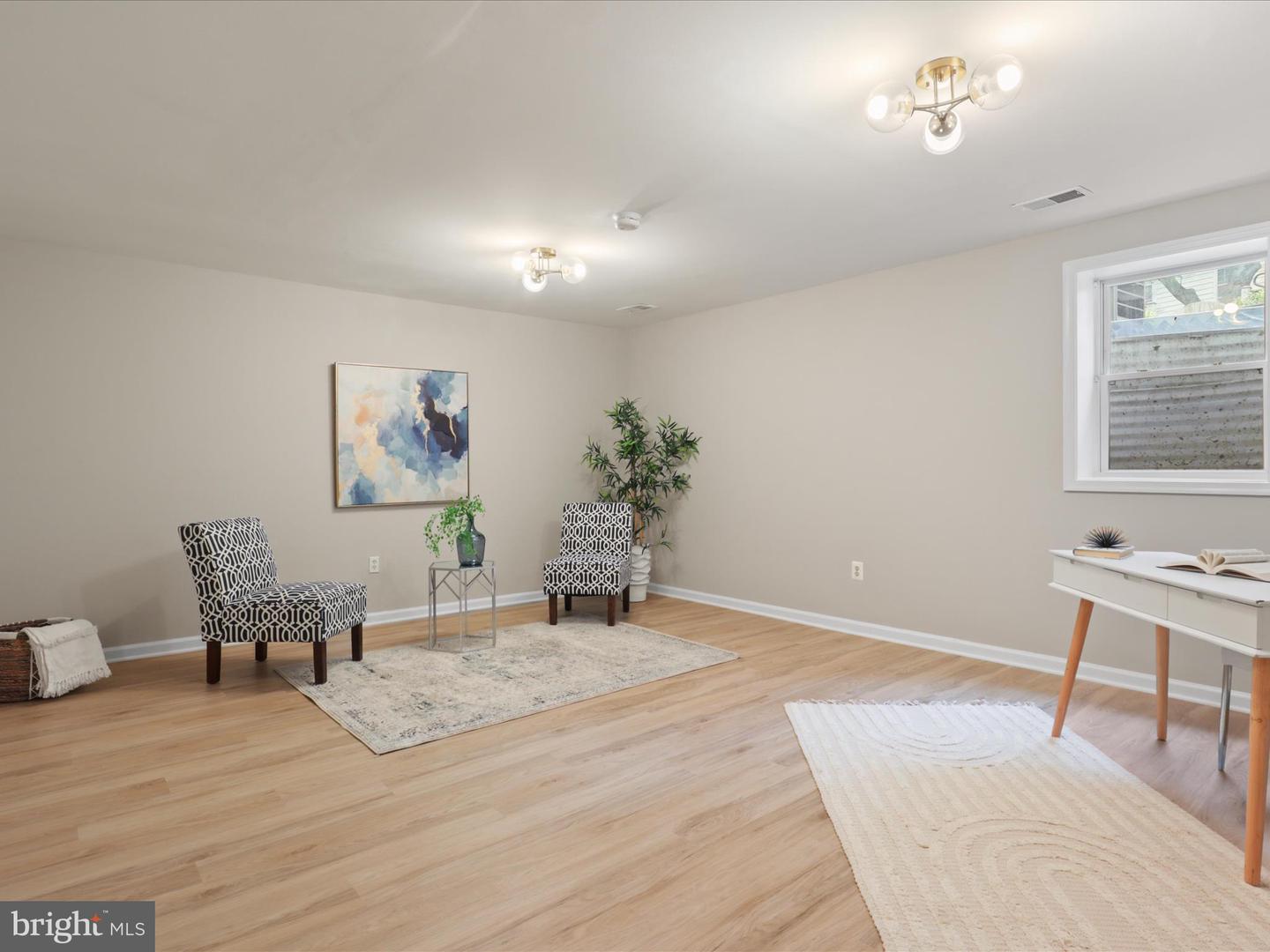 9903 FINIAN CT, VIENNA, Virginia 22181, 4 Bedrooms Bedrooms, 11 Rooms Rooms,3 BathroomsBathrooms,Residential,For sale,9903 FINIAN CT,VAFX2257938 MLS # VAFX2257938