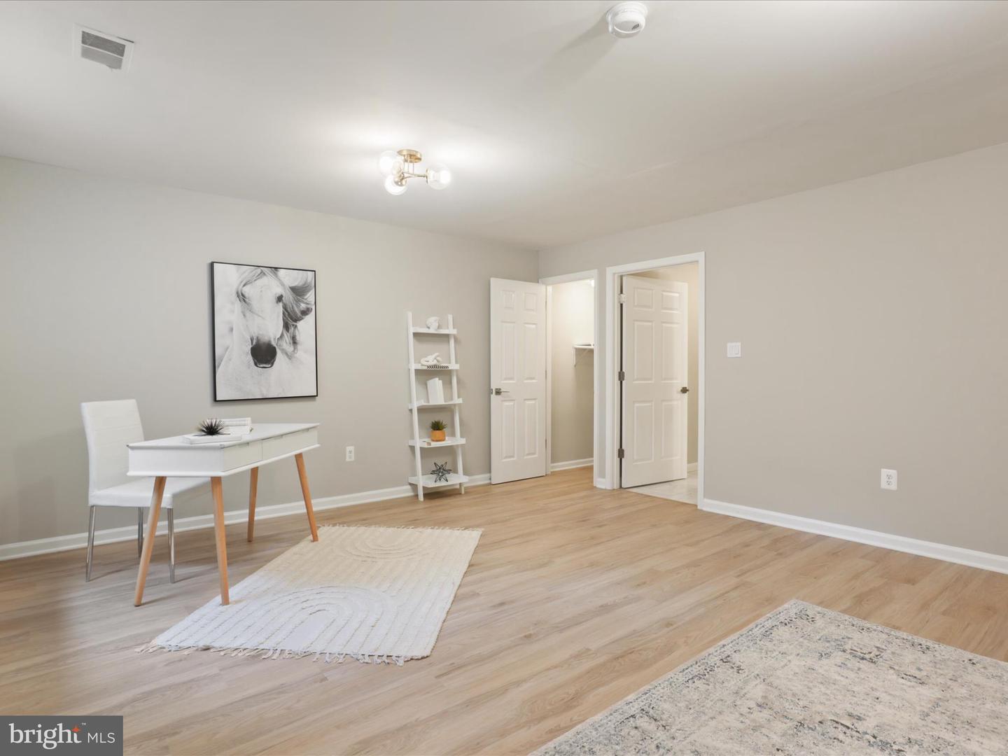 9903 FINIAN CT, VIENNA, Virginia 22181, 4 Bedrooms Bedrooms, 11 Rooms Rooms,3 BathroomsBathrooms,Residential,For sale,9903 FINIAN CT,VAFX2257938 MLS # VAFX2257938