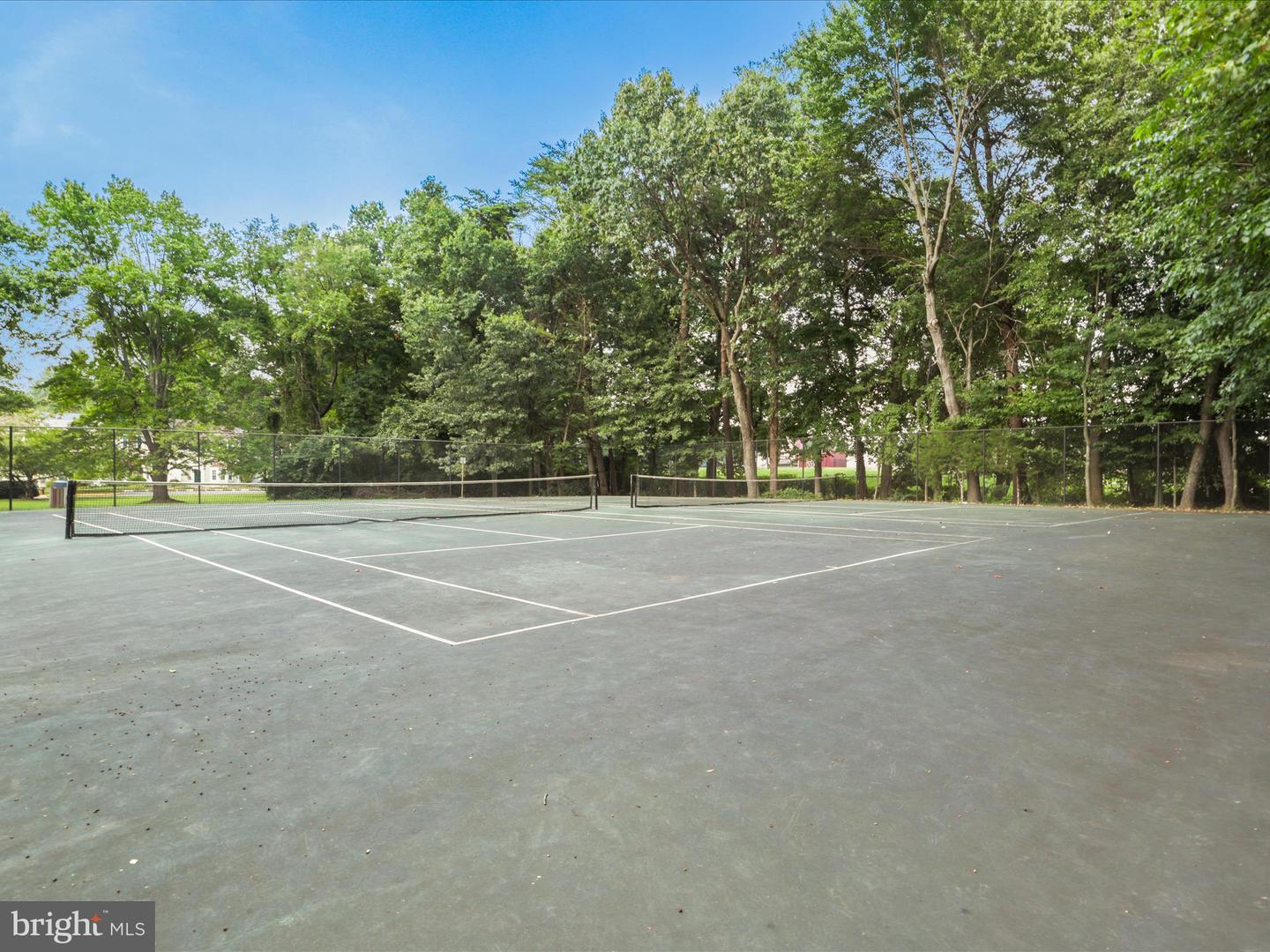 9903 FINIAN CT, VIENNA, Virginia 22181, 4 Bedrooms Bedrooms, 11 Rooms Rooms,3 BathroomsBathrooms,Residential,For sale,9903 FINIAN CT,VAFX2257938 MLS # VAFX2257938