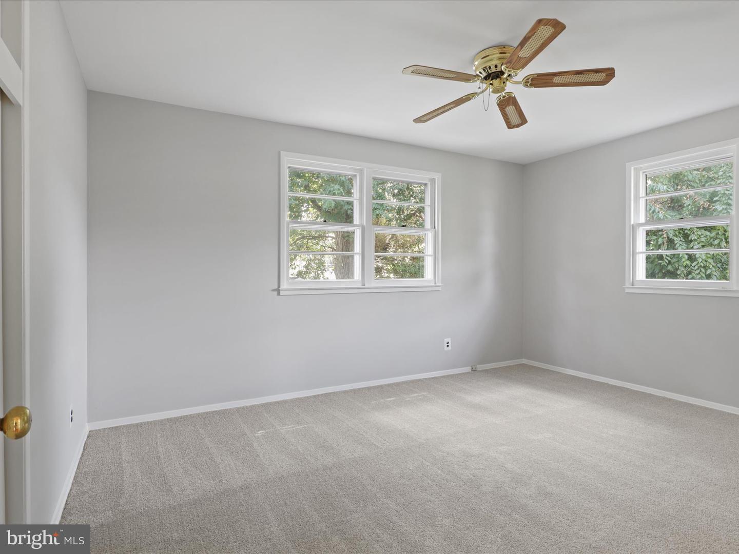 7107 GALESVILLE PL, ANNANDALE, Virginia 22003, 4 Bedrooms Bedrooms, 15 Rooms Rooms,2 BathroomsBathrooms,Residential,For sale,7107 GALESVILLE PL,VAFX2257942 MLS # VAFX2257942