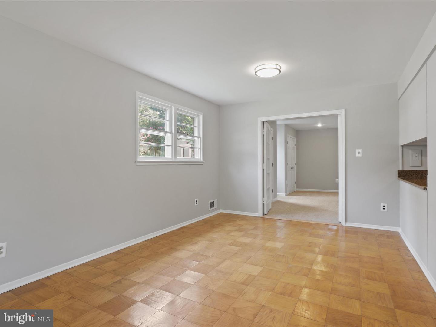 7107 GALESVILLE PL, ANNANDALE, Virginia 22003, 4 Bedrooms Bedrooms, 15 Rooms Rooms,2 BathroomsBathrooms,Residential,For sale,7107 GALESVILLE PL,VAFX2257942 MLS # VAFX2257942