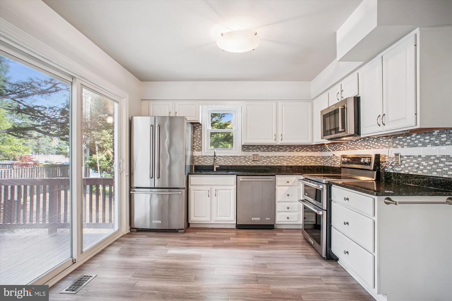 3710 MADISON LN, FALLS CHURCH, Virginia 22041, 3 Bedrooms Bedrooms, ,3 BathroomsBathrooms,Residential,For sale,3710 MADISON LN,VAFX2257958 MLS # VAFX2257958