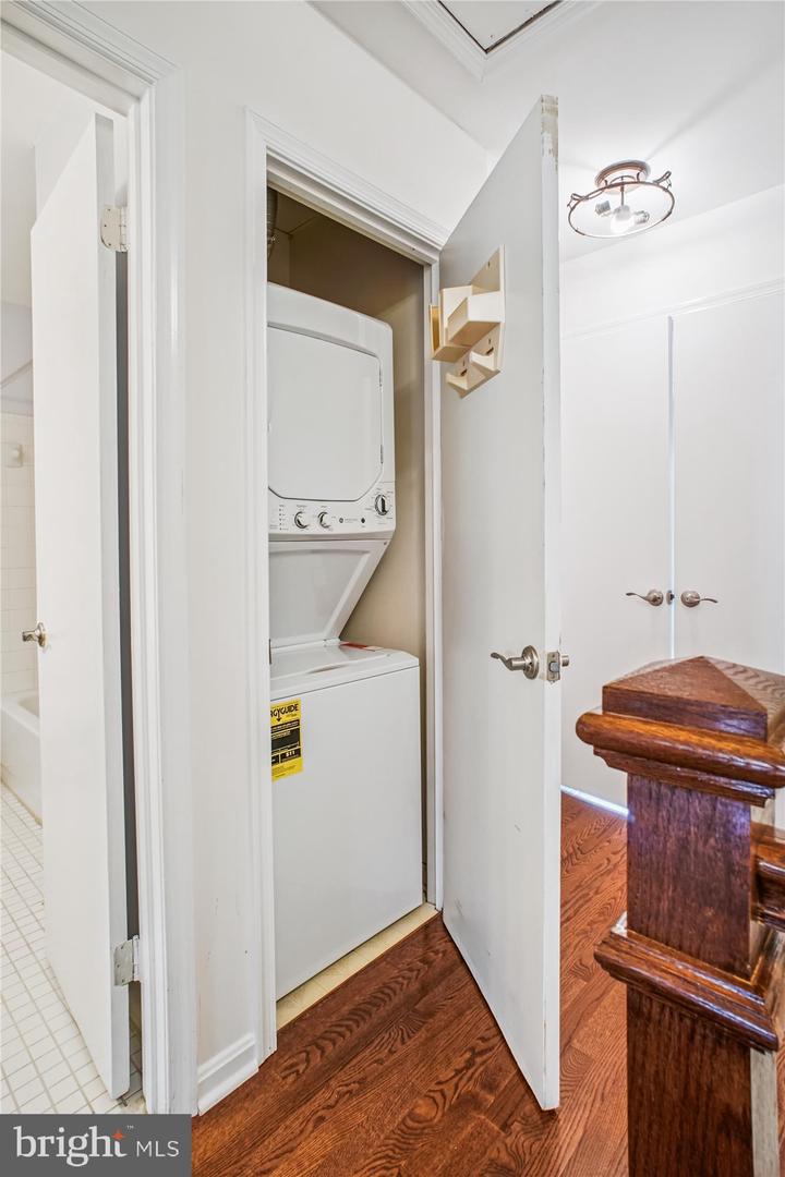 3710 MADISON LN, FALLS CHURCH, Virginia 22041, 3 Bedrooms Bedrooms, ,3 BathroomsBathrooms,Residential,For sale,3710 MADISON LN,VAFX2257958 MLS # VAFX2257958