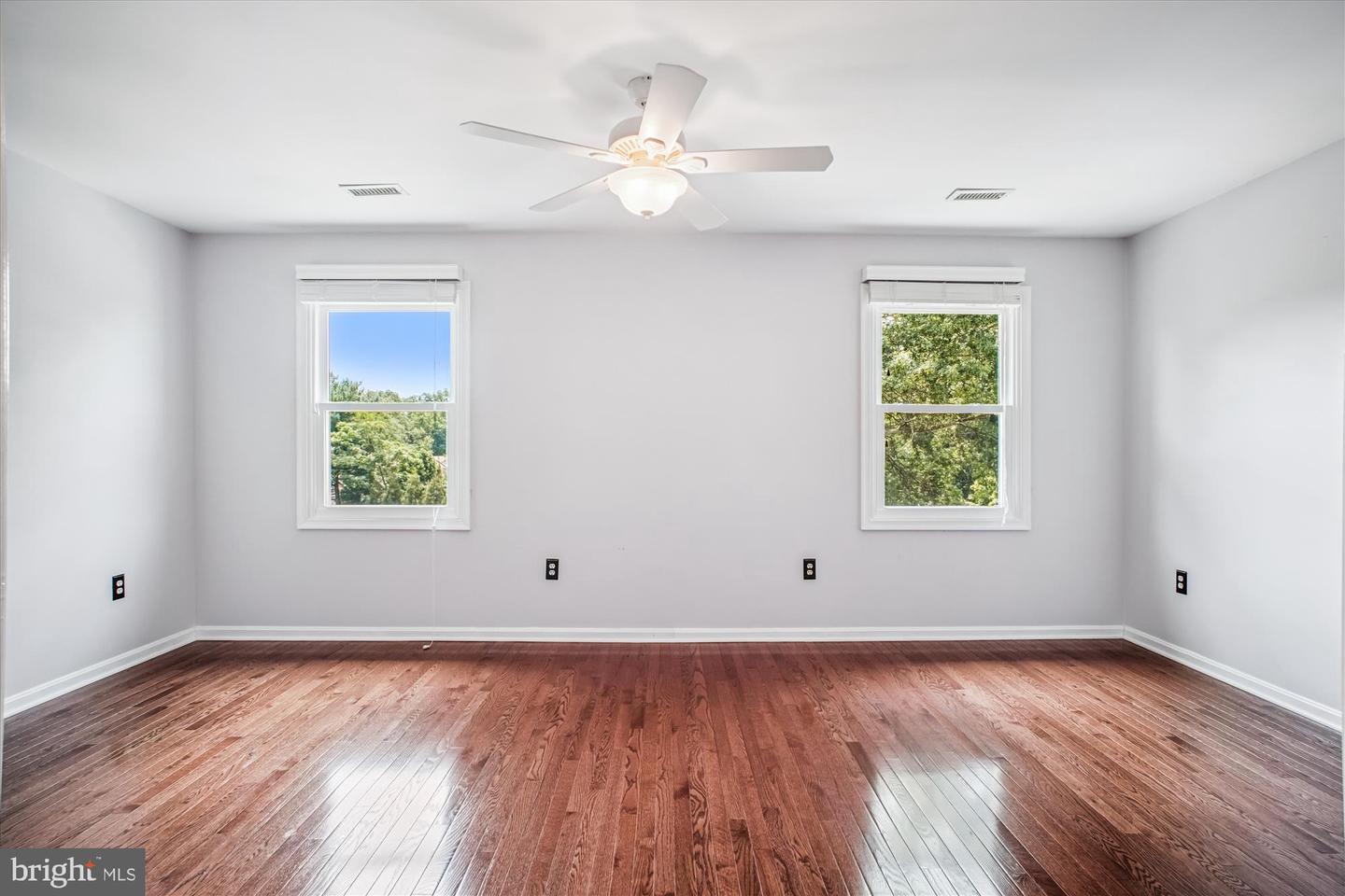 3710 MADISON LN, FALLS CHURCH, Virginia 22041, 3 Bedrooms Bedrooms, ,3 BathroomsBathrooms,Residential,For sale,3710 MADISON LN,VAFX2257958 MLS # VAFX2257958