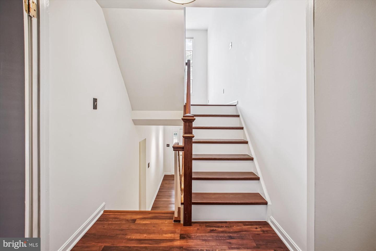 3710 MADISON LN, FALLS CHURCH, Virginia 22041, 3 Bedrooms Bedrooms, ,3 BathroomsBathrooms,Residential,For sale,3710 MADISON LN,VAFX2257958 MLS # VAFX2257958