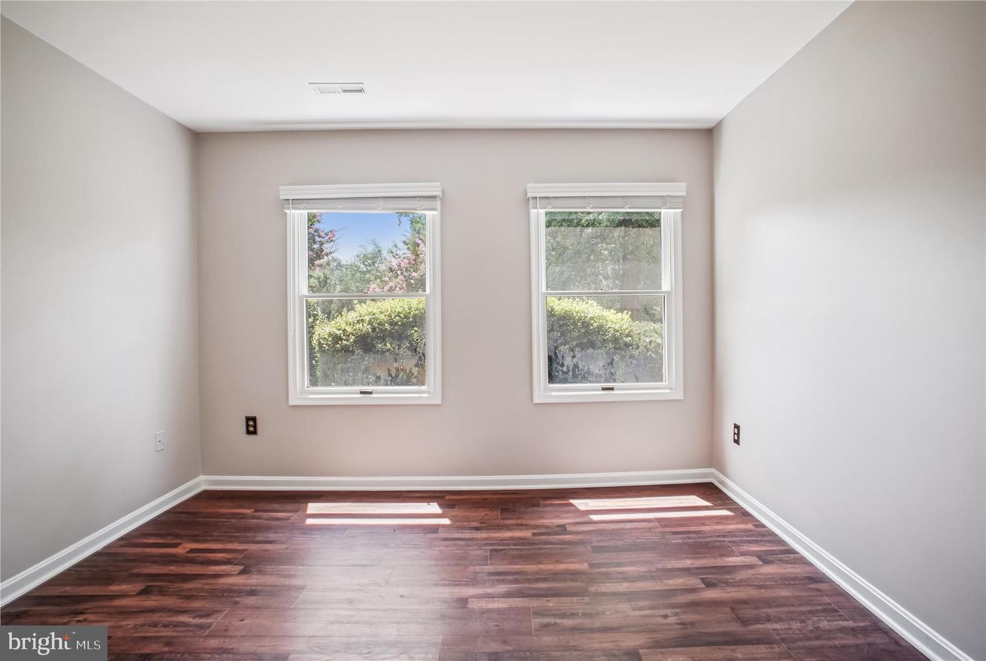 3710 MADISON LN, FALLS CHURCH, Virginia 22041, 3 Bedrooms Bedrooms, ,3 BathroomsBathrooms,Residential,For sale,3710 MADISON LN,VAFX2257958 MLS # VAFX2257958