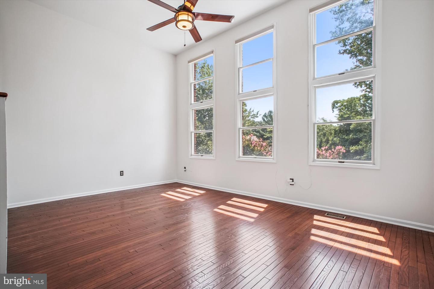 3710 MADISON LN, FALLS CHURCH, Virginia 22041, 3 Bedrooms Bedrooms, ,3 BathroomsBathrooms,Residential,For sale,3710 MADISON LN,VAFX2257958 MLS # VAFX2257958