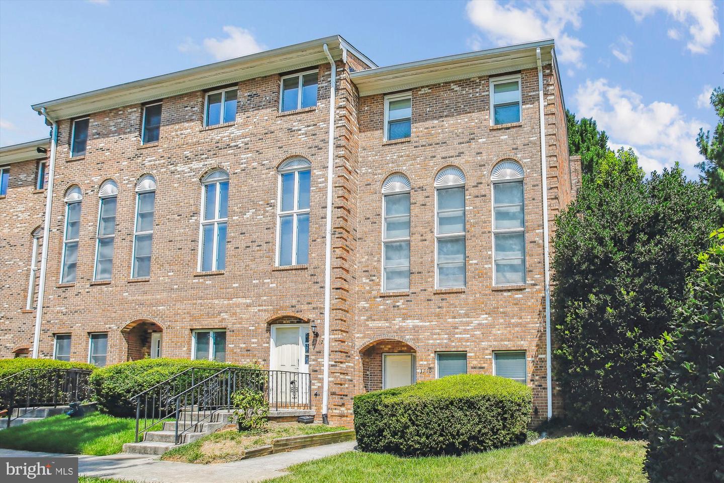 3710 MADISON LN, FALLS CHURCH, Virginia 22041, 3 Bedrooms Bedrooms, ,3 BathroomsBathrooms,Residential,For sale,3710 MADISON LN,VAFX2257958 MLS # VAFX2257958