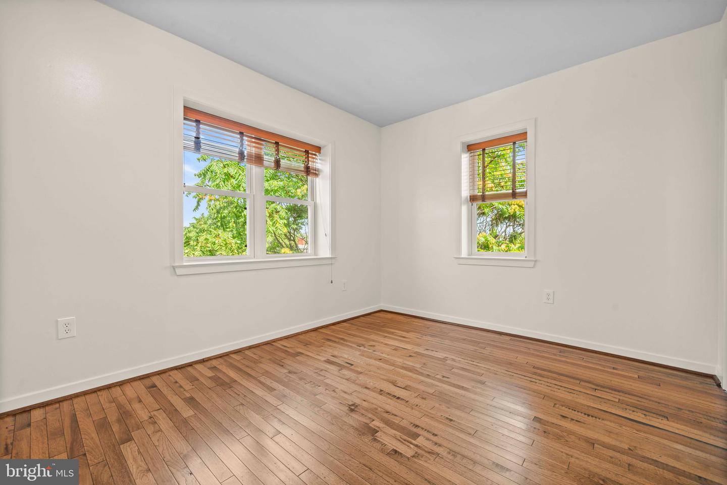 3534 10TH ST NW #450, WASHINGTON, District Of Columbia 20010, 1 Bedroom Bedrooms, ,1 BathroomBathrooms,Residential,For sale,3534 10TH ST NW #450,DCDC2212404 MLS # DCDC2212404