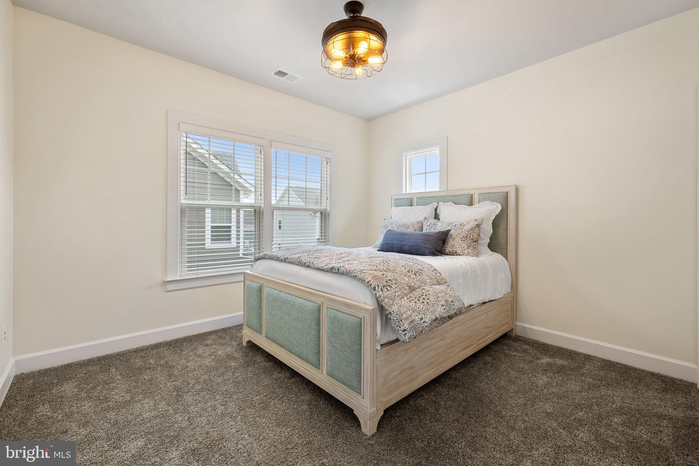 ALDIE, Virginia 20105, 6 Bedrooms Bedrooms, ,5 BathroomsBathrooms,Residential,For sale,VALO2103294 MLS # VALO2103294