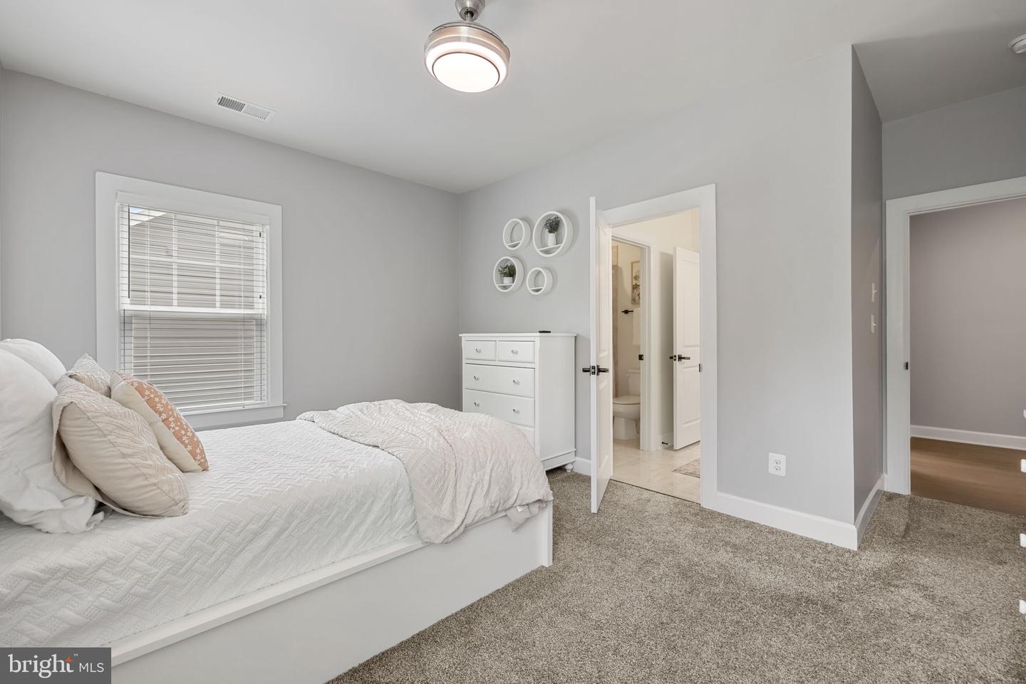 ALDIE, Virginia 20105, 6 Bedrooms Bedrooms, ,5 BathroomsBathrooms,Residential,For sale,VALO2103294 MLS # VALO2103294