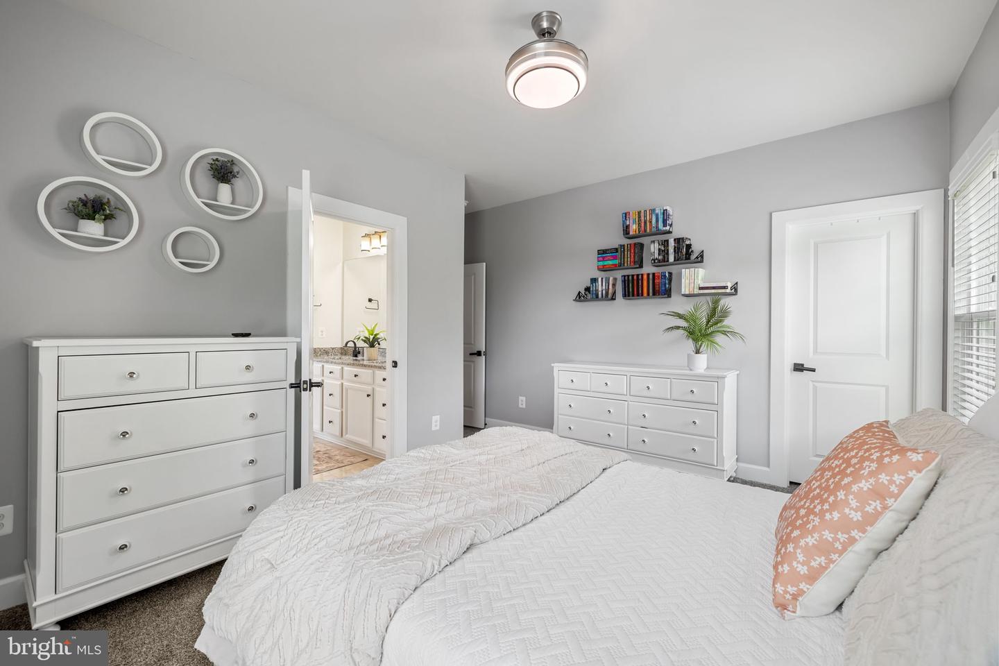 ALDIE, Virginia 20105, 6 Bedrooms Bedrooms, ,5 BathroomsBathrooms,Residential,For sale,VALO2103294 MLS # VALO2103294