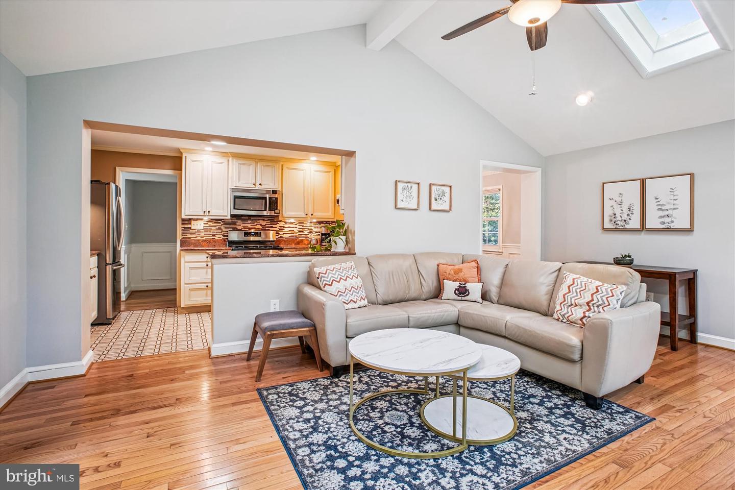 6055 N MORGAN ST, ALEXANDRIA, Virginia 22312, 3 Bedrooms Bedrooms, 6 Rooms Rooms,2 BathroomsBathrooms,Residential,For sale,6055 N MORGAN ST,VAAX2047934 MLS # VAAX2047934