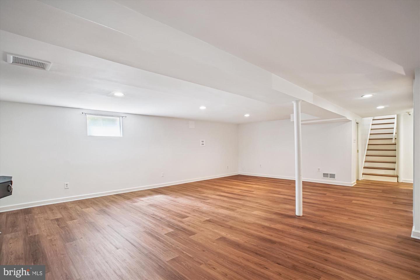 6055 N MORGAN ST, ALEXANDRIA, Virginia 22312, 3 Bedrooms Bedrooms, 6 Rooms Rooms,2 BathroomsBathrooms,Residential,For sale,6055 N MORGAN ST,VAAX2047934 MLS # VAAX2047934