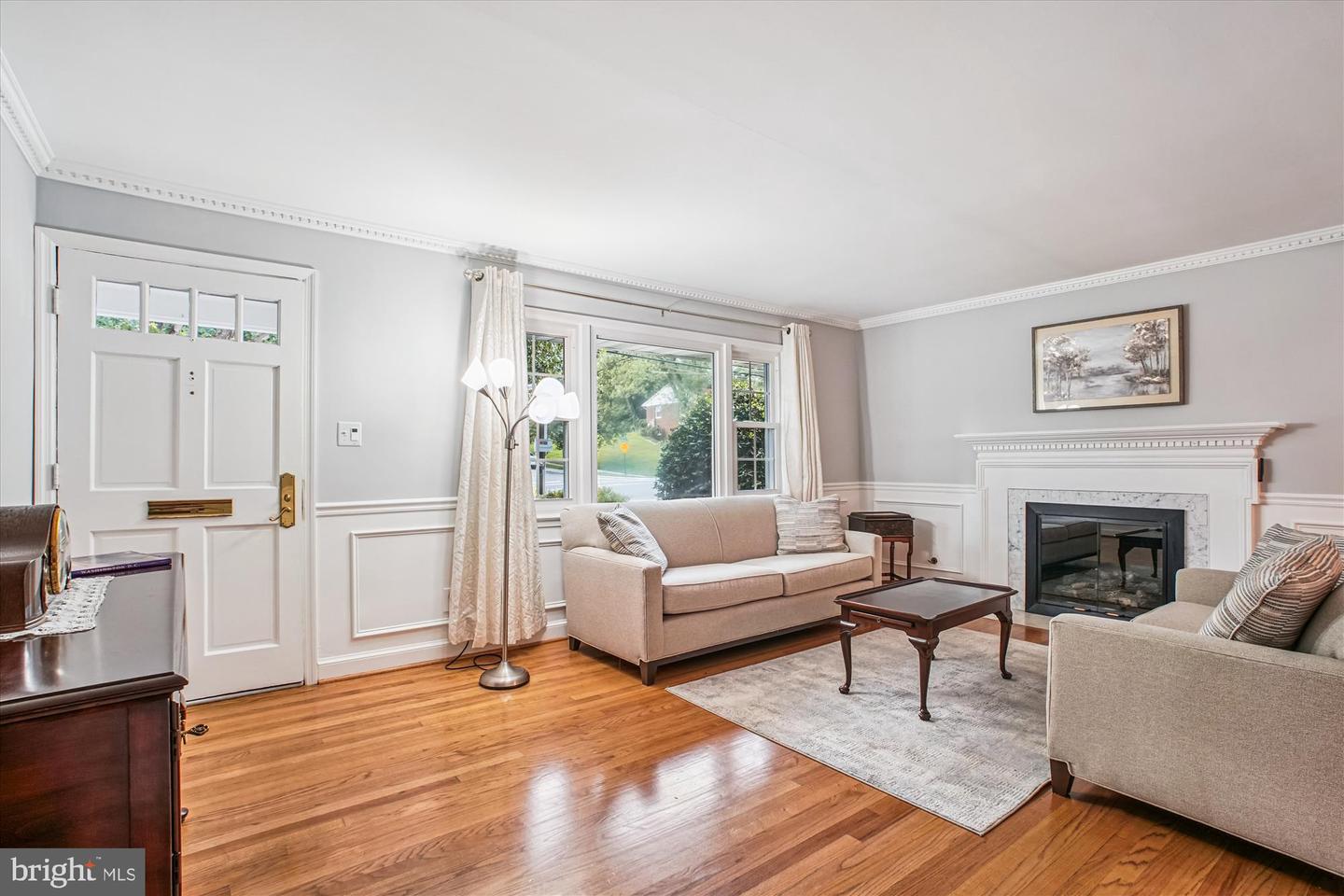 6055 N MORGAN ST, ALEXANDRIA, Virginia 22312, 3 Bedrooms Bedrooms, 6 Rooms Rooms,2 BathroomsBathrooms,Residential,For sale,6055 N MORGAN ST,VAAX2047934 MLS # VAAX2047934