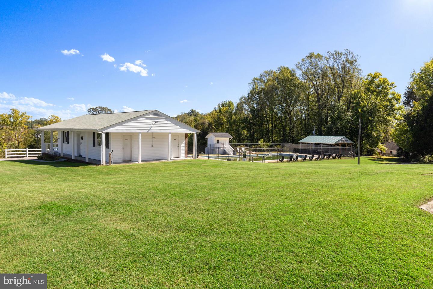 64 BISHOP CV, RUTHER GLEN, Virginia 22546, 3 Bedrooms Bedrooms, ,2 BathroomsBathrooms,Residential,For sale,64 BISHOP CV,VACV2008574 MLS # VACV2008574
