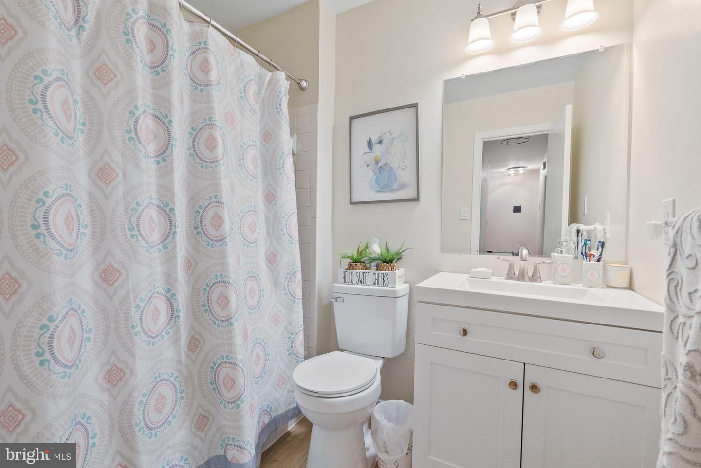 5929 BERKSHIRE CT, ALEXANDRIA, Virginia 22303, 4 Bedrooms Bedrooms, ,3 BathroomsBathrooms,Residential,For sale,5929 BERKSHIRE CT,VAFX2258014 MLS # VAFX2258014