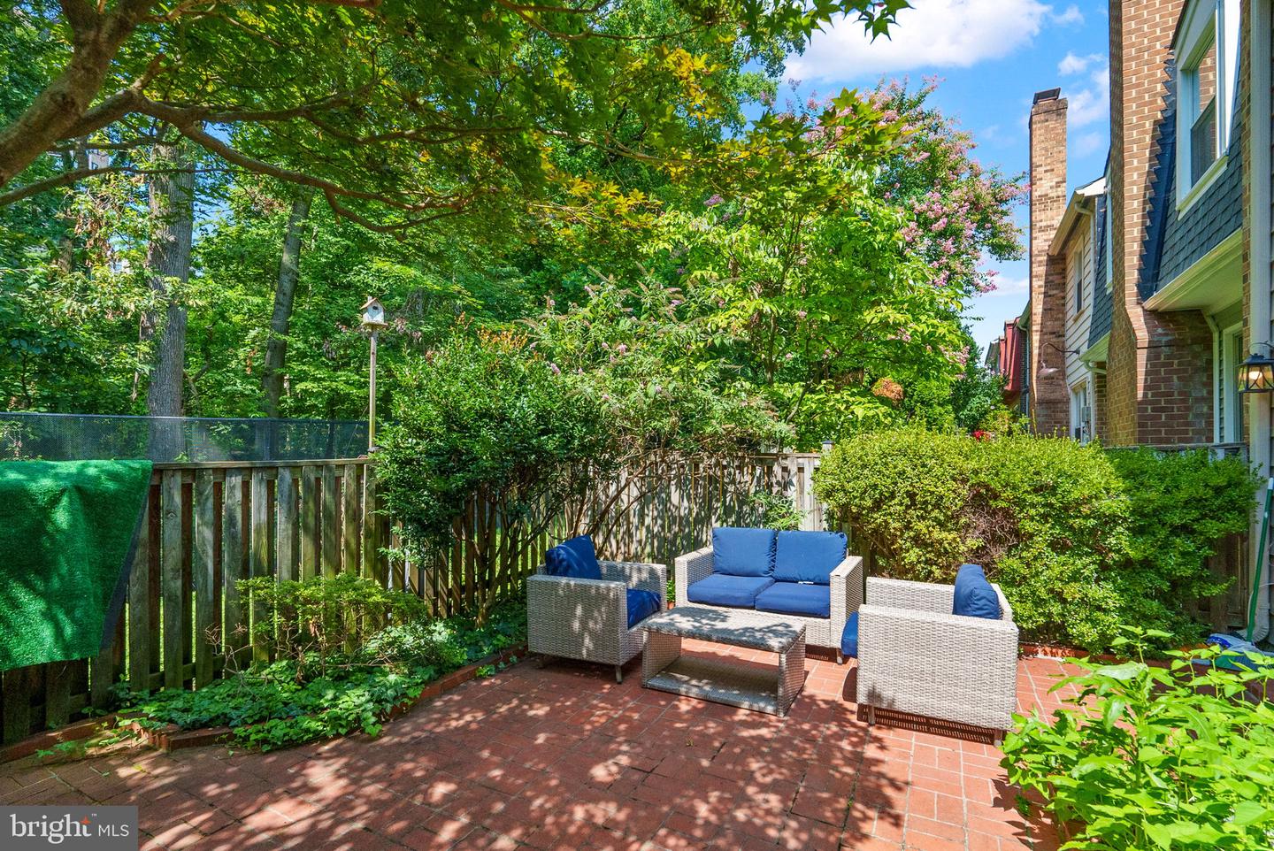 5929 BERKSHIRE CT, ALEXANDRIA, Virginia 22303, 4 Bedrooms Bedrooms, ,3 BathroomsBathrooms,Residential,For sale,5929 BERKSHIRE CT,VAFX2258014 MLS # VAFX2258014