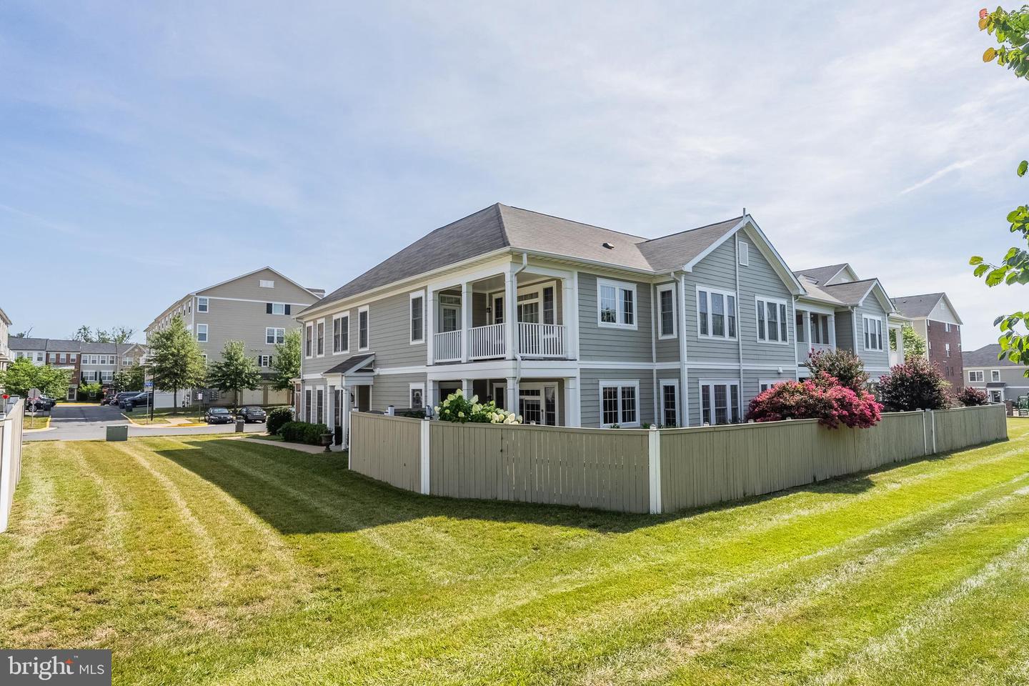 44057 VAIRA TER, CHANTILLY, Virginia 20152, 3 Bedrooms Bedrooms, ,2 BathroomsBathrooms,Residential,For sale,44057 VAIRA TER,VALO2103308 MLS # VALO2103308