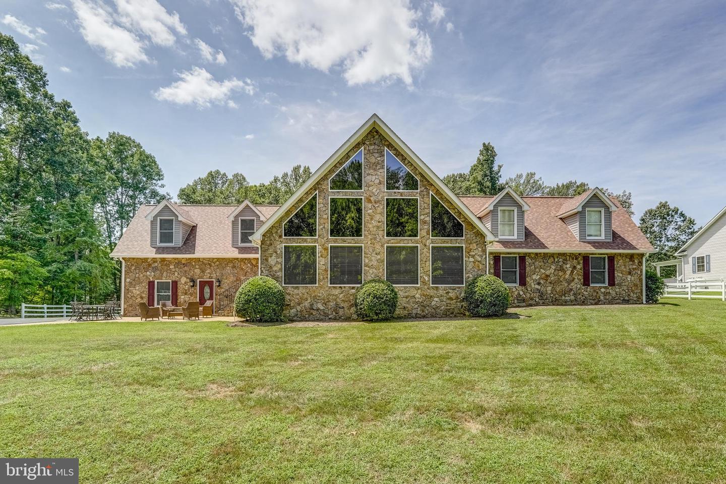 1183 DANIEL RD, LOUISA, Virginia 23093, 5 Bedrooms Bedrooms, 19 Rooms Rooms,3 BathroomsBathrooms,Residential,For sale,1183 DANIEL RD,VALA2008344 MLS # VALA2008344
