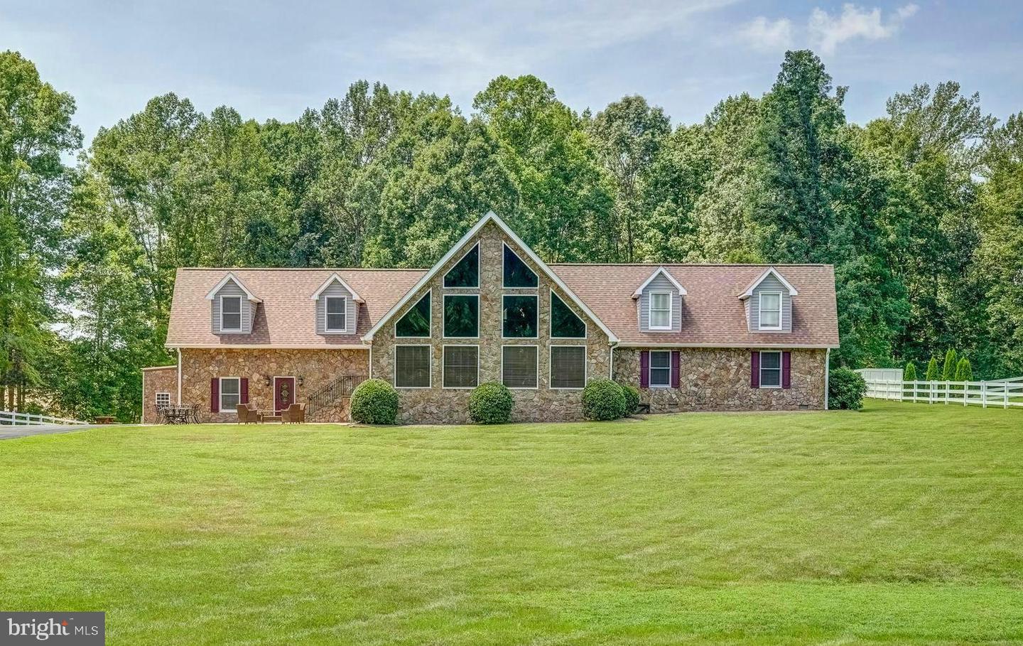1183 DANIEL RD, LOUISA, Virginia 23093, 5 Bedrooms Bedrooms, 19 Rooms Rooms,3 BathroomsBathrooms,Residential,For sale,1183 DANIEL RD,VALA2008344 MLS # VALA2008344