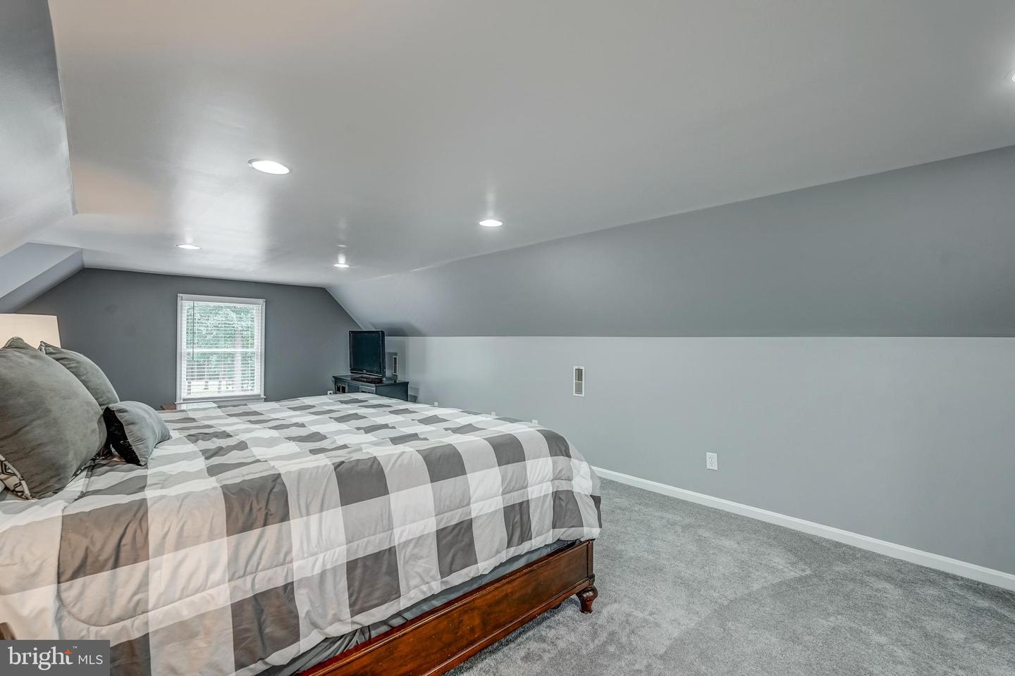 1183 DANIEL RD, LOUISA, Virginia 23093, 5 Bedrooms Bedrooms, 19 Rooms Rooms,3 BathroomsBathrooms,Residential,For sale,1183 DANIEL RD,VALA2008344 MLS # VALA2008344