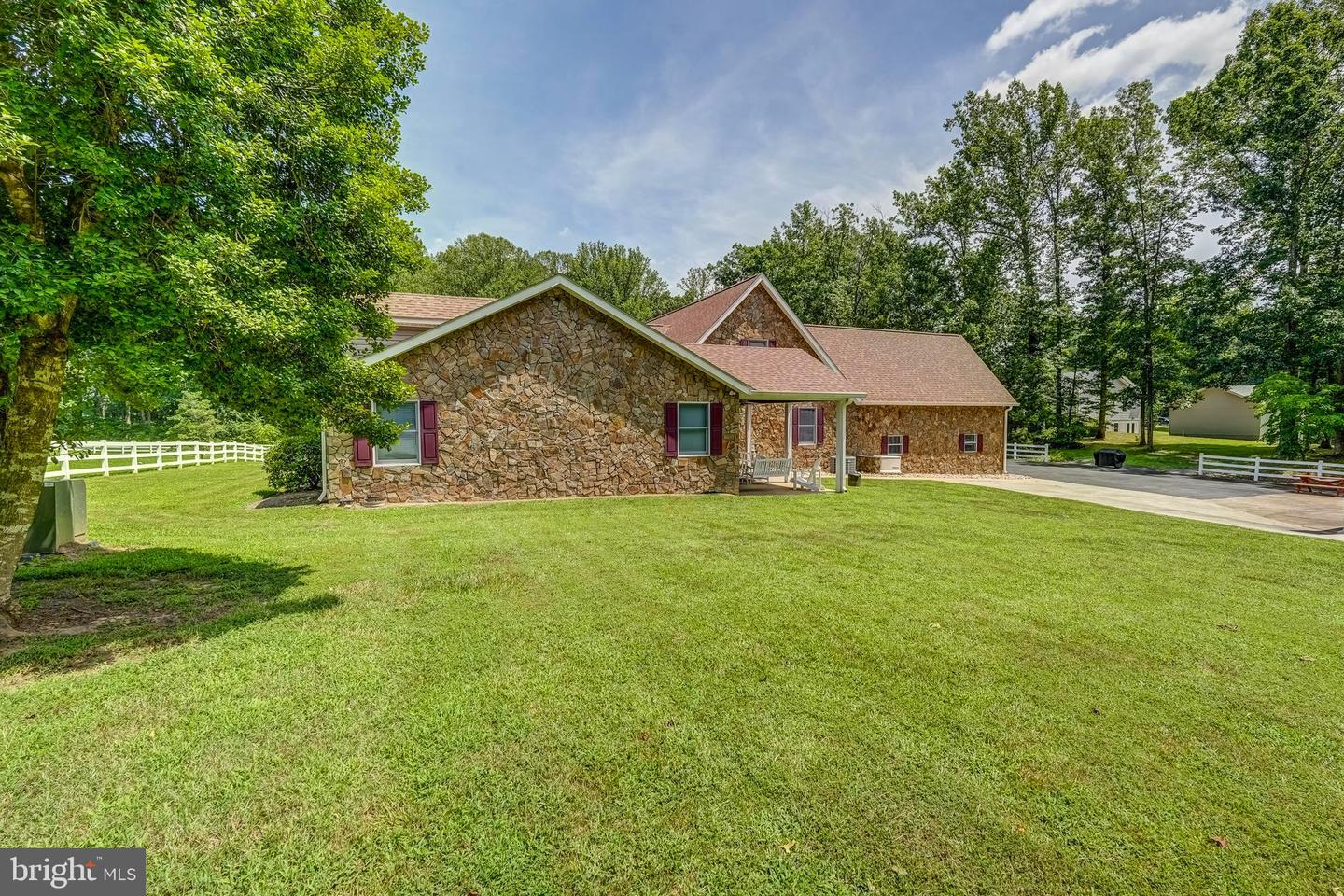1183 DANIEL RD, LOUISA, Virginia 23093, 5 Bedrooms Bedrooms, 19 Rooms Rooms,3 BathroomsBathrooms,Residential,For sale,1183 DANIEL RD,VALA2008344 MLS # VALA2008344