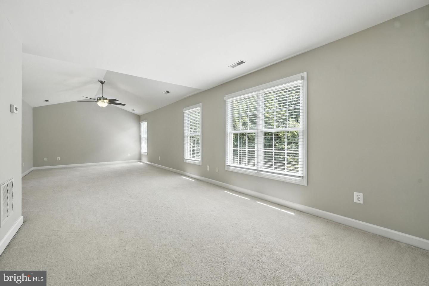2139 JENNINGS ST, WOODBRIDGE, Virginia 22191, 4 Bedrooms Bedrooms, ,4 BathroomsBathrooms,Residential,For sale,2139 JENNINGS ST,VAPW2100196 MLS # VAPW2100196