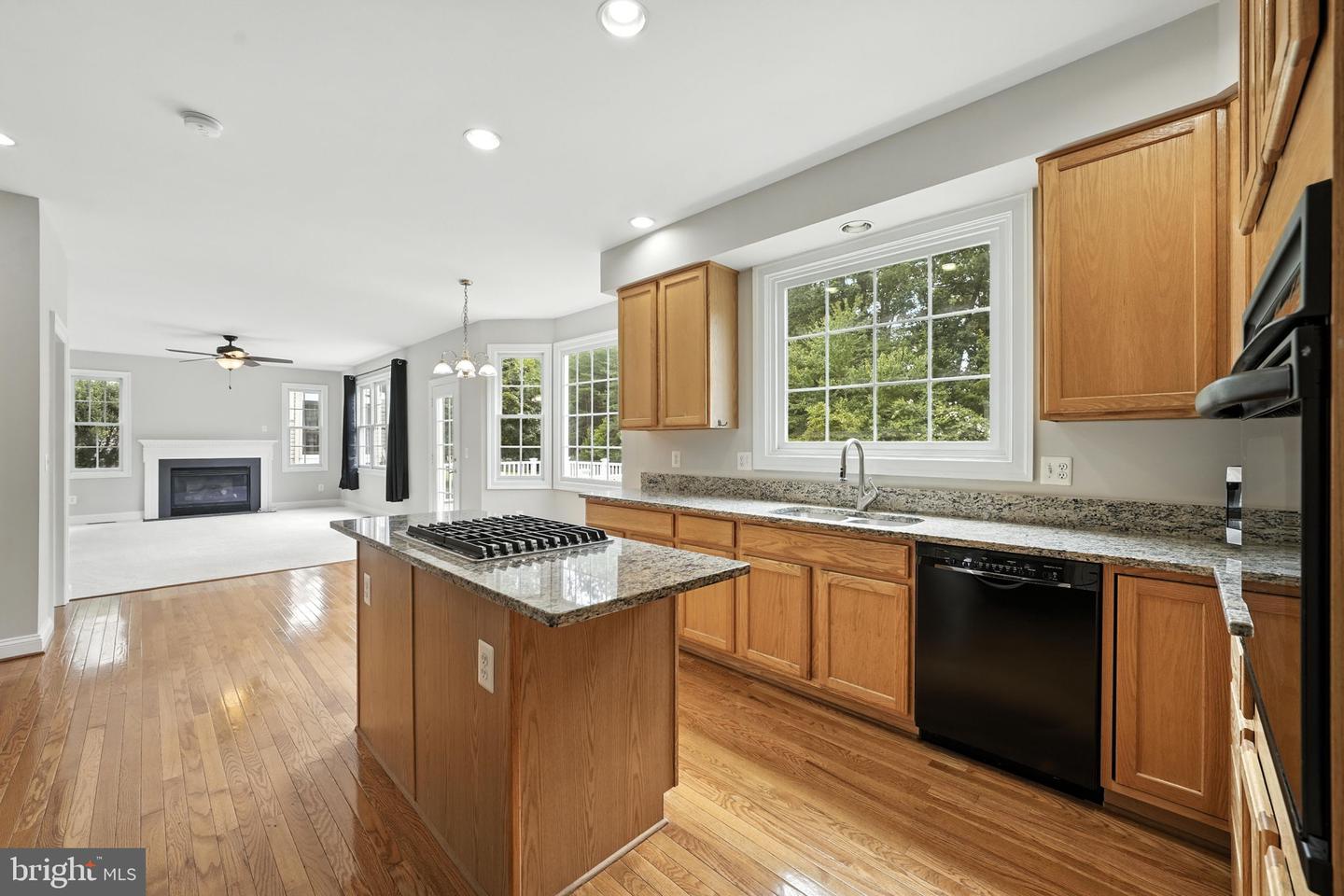 2139 JENNINGS ST, WOODBRIDGE, Virginia 22191, 4 Bedrooms Bedrooms, ,4 BathroomsBathrooms,Residential,For sale,2139 JENNINGS ST,VAPW2100196 MLS # VAPW2100196