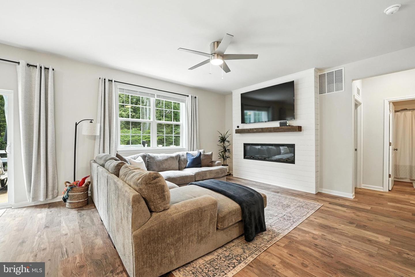 1210 DECATUR RD, STAFFORD, Virginia 22554, 5 Bedrooms Bedrooms, ,3 BathroomsBathrooms,Residential,For sale,1210 DECATUR RD,VAST2041222 MLS # VAST2041222