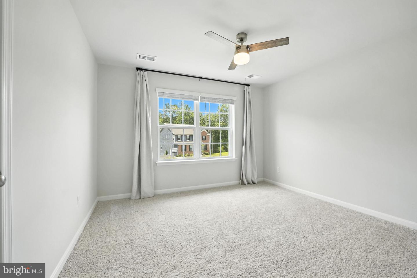 1210 DECATUR RD, STAFFORD, Virginia 22554, 5 Bedrooms Bedrooms, ,3 BathroomsBathrooms,Residential,For sale,1210 DECATUR RD,VAST2041222 MLS # VAST2041222