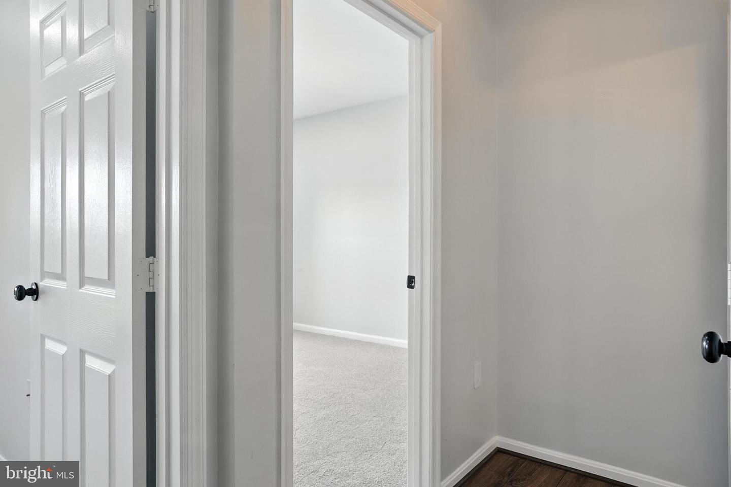 4138 FOUNTAINSIDE LN #A302, FAIRFAX, Virginia 22030, 3 Bedrooms Bedrooms, ,2 BathroomsBathrooms,Residential,For sale,4138 FOUNTAINSIDE LN #A302,VAFX2258158 MLS # VAFX2258158
