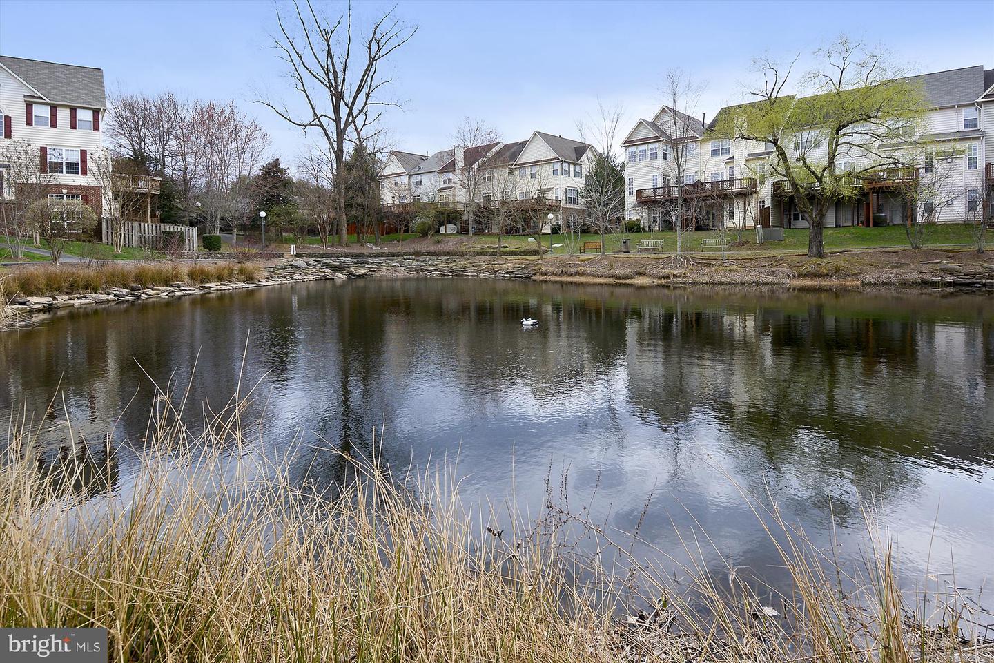 4138 FOUNTAINSIDE LN #A302, FAIRFAX, Virginia 22030, 3 Bedrooms Bedrooms, ,2 BathroomsBathrooms,Residential,For sale,4138 FOUNTAINSIDE LN #A302,VAFX2258158 MLS # VAFX2258158
