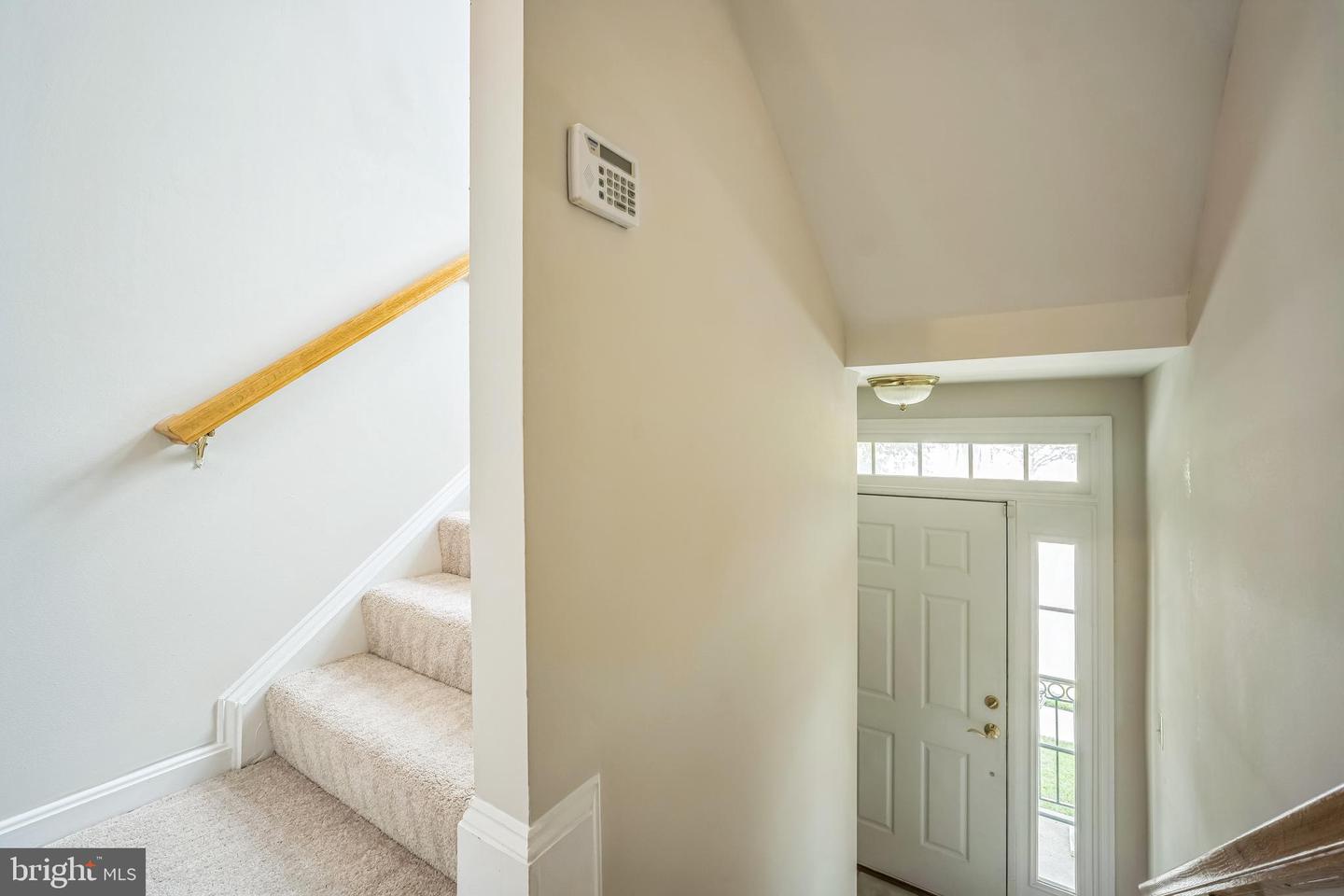 15504 JOHN DISKIN CIR #18, WOODBRIDGE, Virginia 22191, 3 Bedrooms Bedrooms, ,2 BathroomsBathrooms,Residential,For sale,15504 JOHN DISKIN CIR #18,VAPW2100238 MLS # VAPW2100238