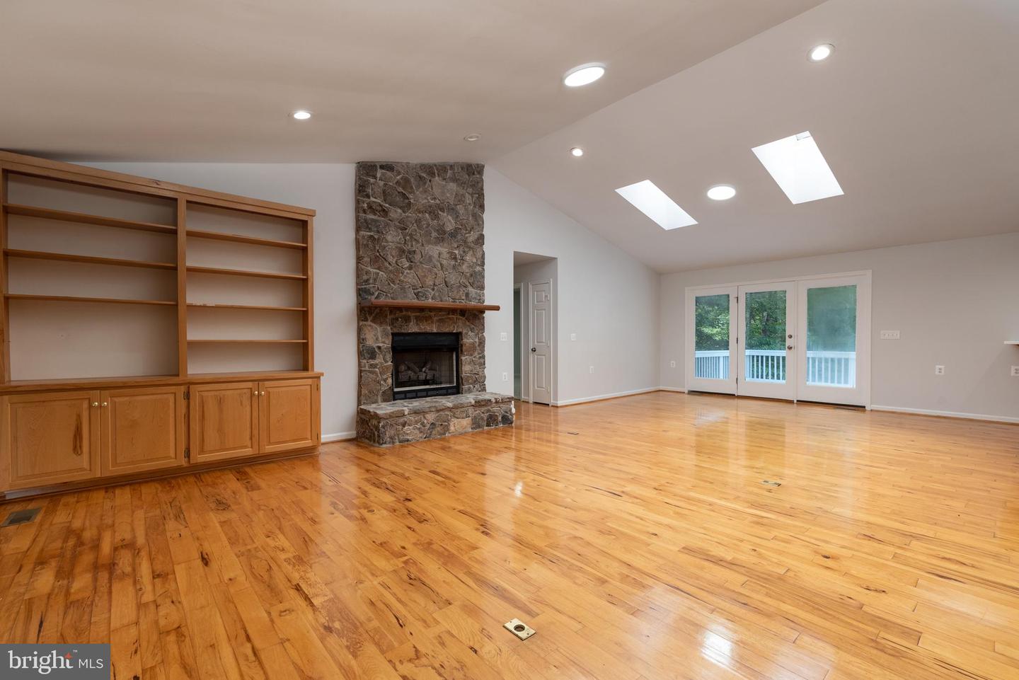 45 TALL OAKS CT, KESWICK, Virginia 22947, 3 Bedrooms Bedrooms, ,2 BathroomsBathrooms,Residential,For sale,45 TALL OAKS CT,VAFN2000484 MLS # VAFN2000484