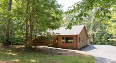 45 TALL OAKS CT, KESWICK, Virginia 22947, 3 Bedrooms Bedrooms, ,2 BathroomsBathrooms,Residential,For sale,45 TALL OAKS CT,VAFN2000484 MLS # VAFN2000484
