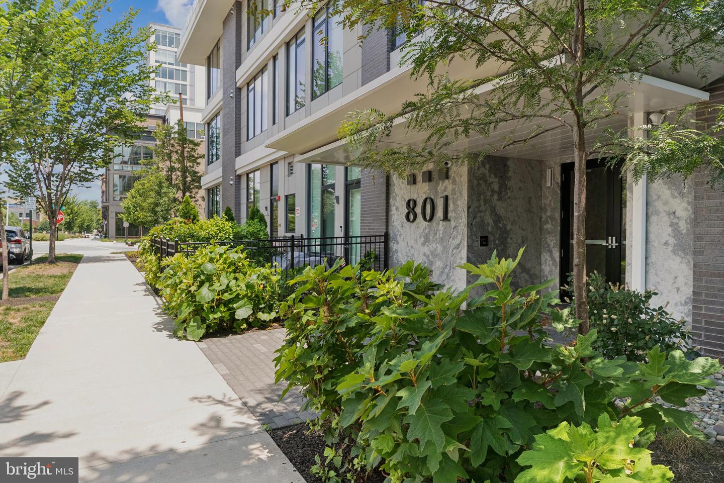 801 N FAIRFAX ST #310, ALEXANDRIA, Virginia 22314, 2 Bedrooms Bedrooms, 3 Rooms Rooms,2 BathroomsBathrooms,Residential,For sale,801 N FAIRFAX ST #310,VAAX2048040 MLS # VAAX2048040