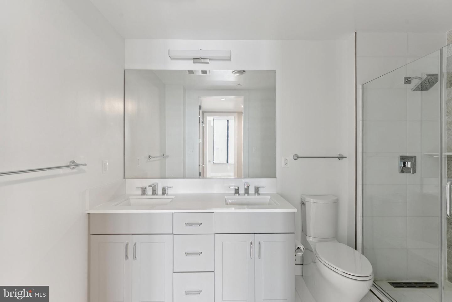801 N FAIRFAX ST #310, ALEXANDRIA, Virginia 22314, 2 Bedrooms Bedrooms, 3 Rooms Rooms,2 BathroomsBathrooms,Residential,For sale,801 N FAIRFAX ST #310,VAAX2048040 MLS # VAAX2048040