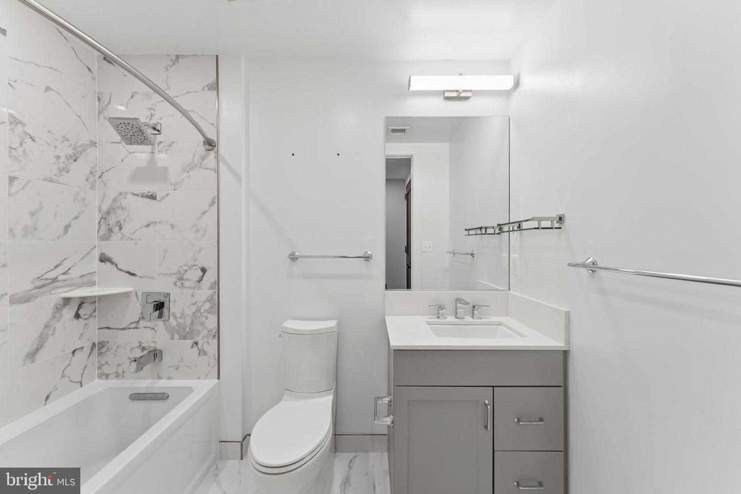 801 N FAIRFAX ST #310, ALEXANDRIA, Virginia 22314, 2 Bedrooms Bedrooms, 3 Rooms Rooms,2 BathroomsBathrooms,Residential,For sale,801 N FAIRFAX ST #310,VAAX2048040 MLS # VAAX2048040