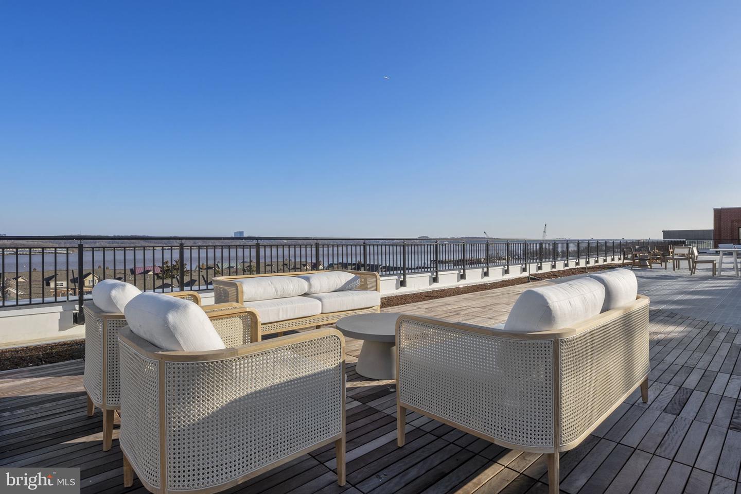 801 N FAIRFAX ST #310, ALEXANDRIA, Virginia 22314, 2 Bedrooms Bedrooms, 3 Rooms Rooms,2 BathroomsBathrooms,Residential,For sale,801 N FAIRFAX ST #310,VAAX2048040 MLS # VAAX2048040