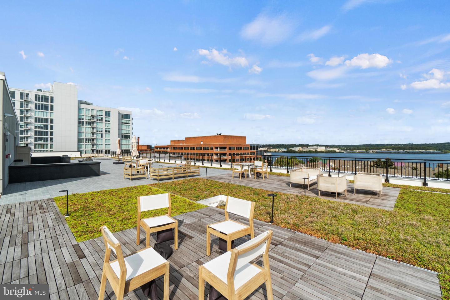 801 N FAIRFAX ST #310, ALEXANDRIA, Virginia 22314, 2 Bedrooms Bedrooms, 3 Rooms Rooms,2 BathroomsBathrooms,Residential,For sale,801 N FAIRFAX ST #310,VAAX2048040 MLS # VAAX2048040
