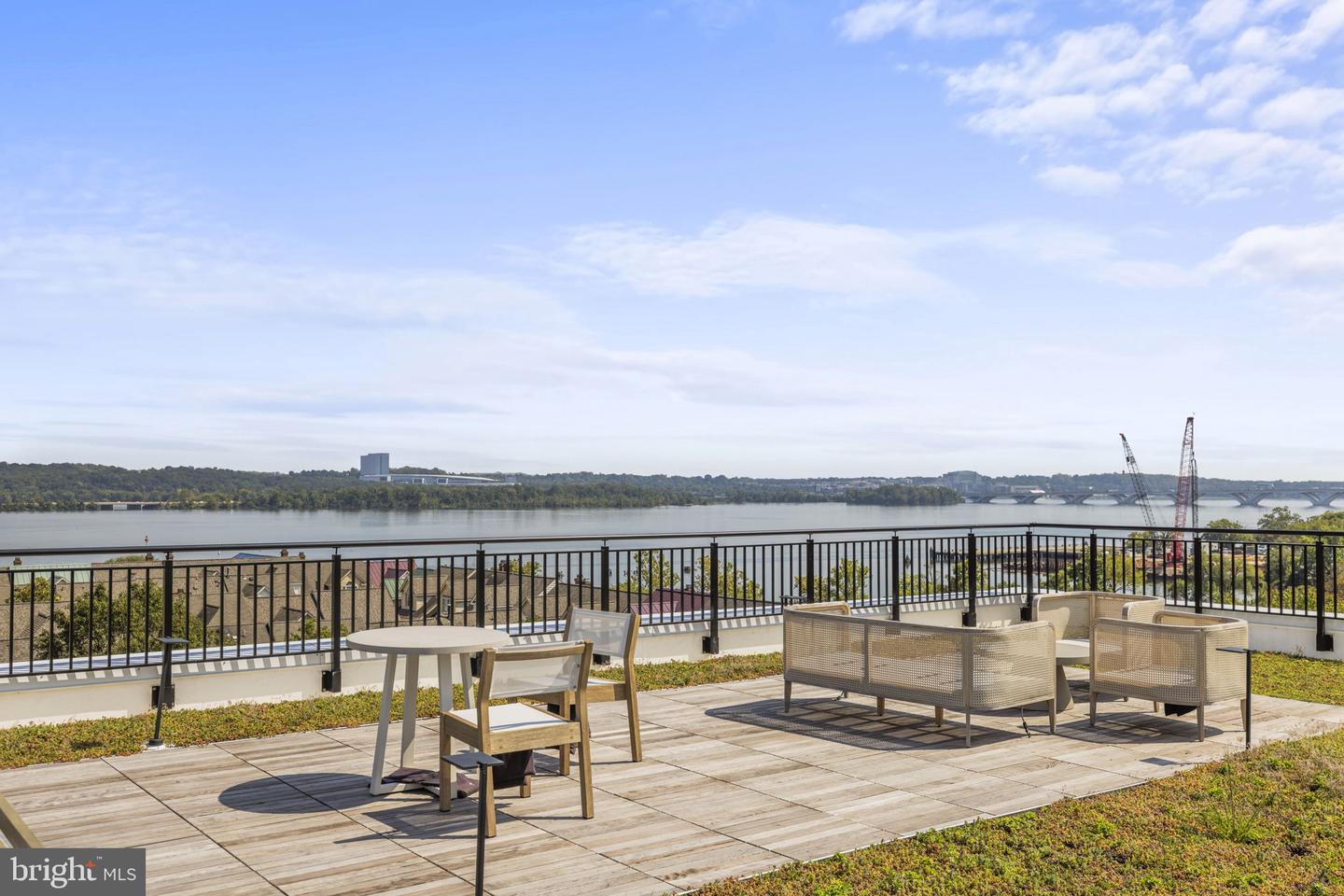 801 N FAIRFAX ST #310, ALEXANDRIA, Virginia 22314, 2 Bedrooms Bedrooms, 3 Rooms Rooms,2 BathroomsBathrooms,Residential,For sale,801 N FAIRFAX ST #310,VAAX2048040 MLS # VAAX2048040