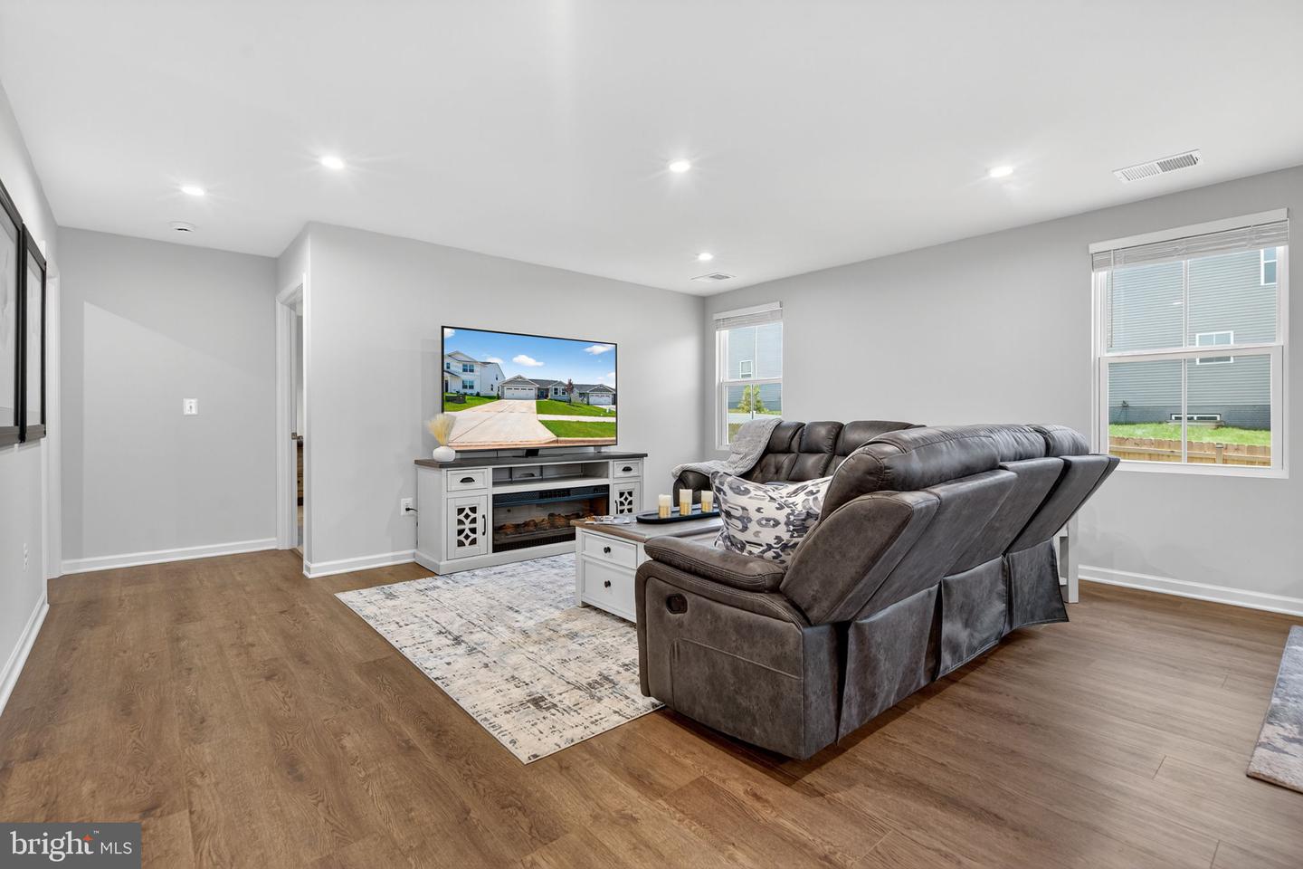 3116 CLOVER LN, CULPEPER, Virginia 22701, 3 Bedrooms Bedrooms, 7 Rooms Rooms,2 BathroomsBathrooms,Residential,For sale,3116 CLOVER LN,VACU2011132 MLS # VACU2011132