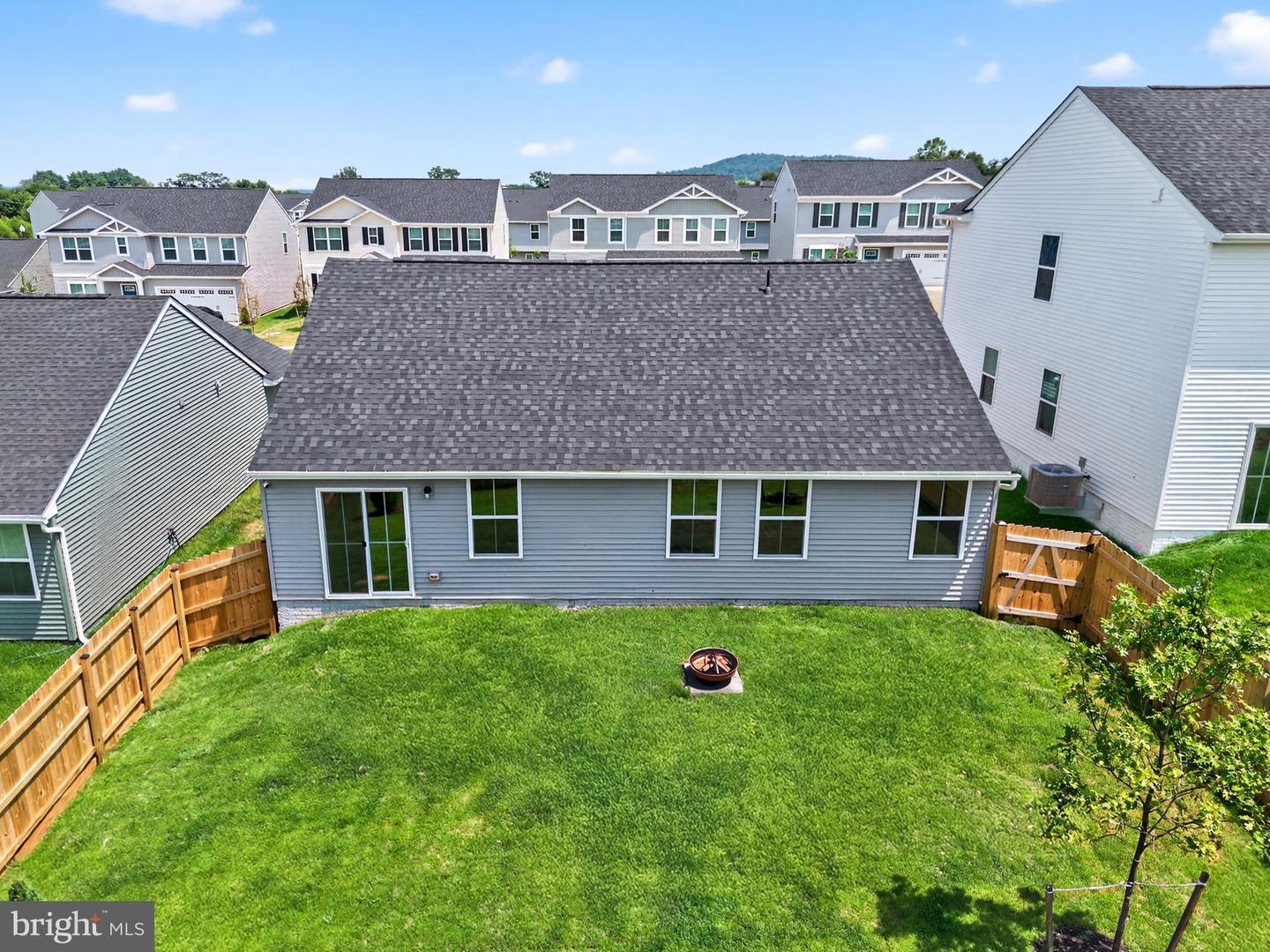 3116 CLOVER LN, CULPEPER, Virginia 22701, 3 Bedrooms Bedrooms, 7 Rooms Rooms,2 BathroomsBathrooms,Residential,For sale,3116 CLOVER LN,VACU2011132 MLS # VACU2011132